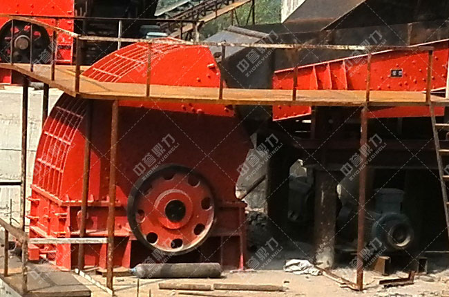河南許昌禹州均昌建材時產(chǎn)600噸石料生產(chǎn)線主機(jī)破碎